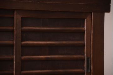 アンティーク家具　古民具・骨董　明治期　薄型!二段重ね四尺水屋箪笥