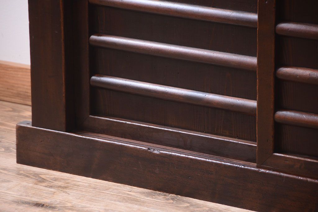 アンティーク家具　古民具・骨董　明治期　薄型!二段重ね四尺水屋箪笥