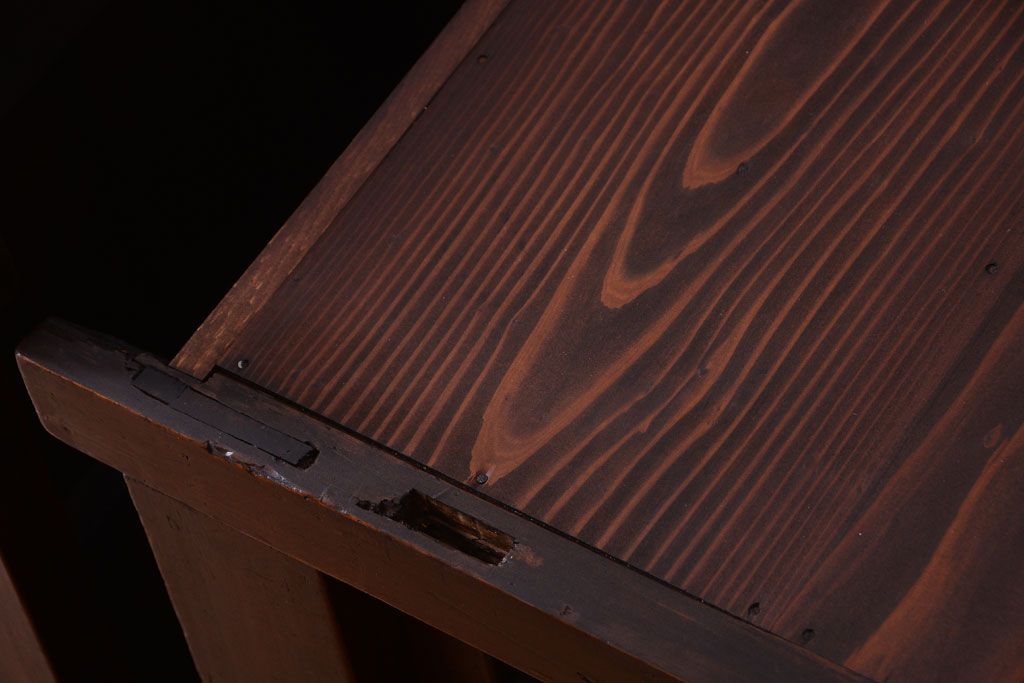 アンティーク家具　古民具・骨董　明治期　薄型!二段重ね四尺水屋箪笥