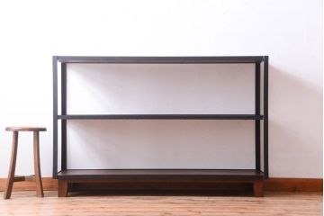 ラフジュ工房オリジナル　脚付きのシンプルな背の低いアイアンラック(1)