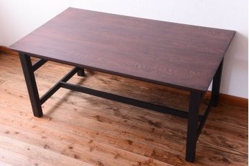 アンティーク家具　アンティーク　ペイントレッグ!古い木の大きなダイニングテーブル(作業台)(1)