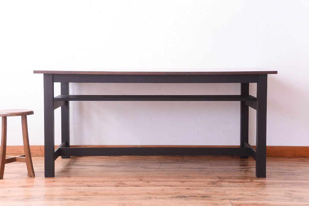 アンティーク家具　アンティーク　ペイントレッグ!古い木の大きなダイニングテーブル(作業台)(2)