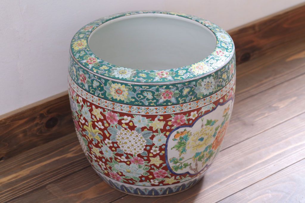 アンティーク雑貨　古民具・骨董　大正〜昭和期　十錦手火鉢(瀬戸火鉢)