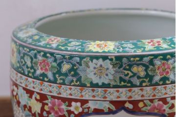 アンティーク雑貨　古民具・骨董　大正〜昭和期　十錦手火鉢(瀬戸火鉢)