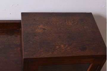 アンティーク家具　和製アンティーク　飾り棚・引き出し付き!モールガラス扉の収納棚(本箱)