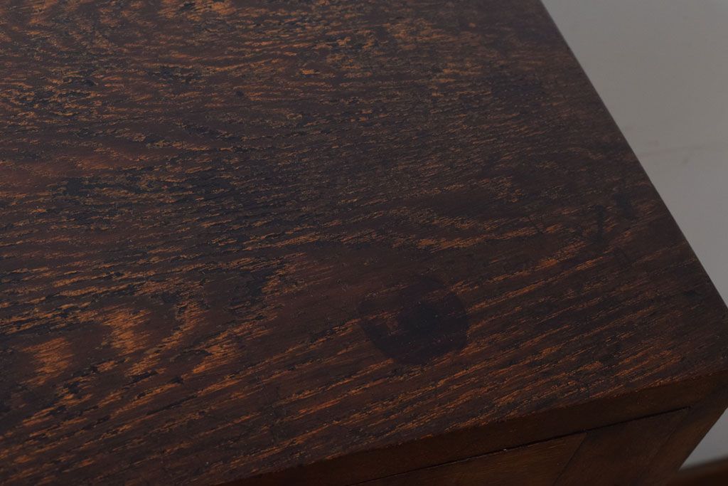 アンティーク家具　和製アンティーク　飾り棚・引き出し付き!モールガラス扉の収納棚(本箱)