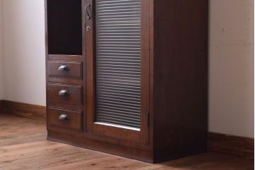 アンティーク家具　和製アンティーク　飾り棚・引き出し付き!モールガラス扉の収納棚(本箱)