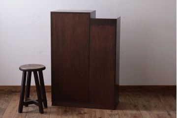 アンティーク家具　和製アンティーク　飾り棚・引き出し付き!モールガラス扉の収納棚(本箱)