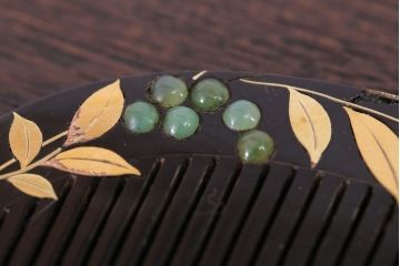 アンティーク雑貨　アンティーク　大正〜昭和期　古い蒔絵櫛(くし)など3点セット