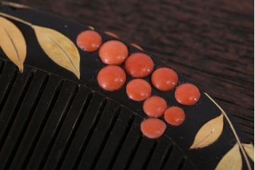 アンティーク雑貨　アンティーク　大正〜昭和期　古い蒔絵櫛(くし)など3点セット