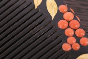 アンティーク雑貨　アンティーク　大正〜昭和期　古い蒔絵櫛(くし)など3点セット