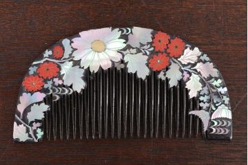 アンティーク雑貨　アンティーク　大正〜昭和期　古い蒔絵櫛(くし)など3点セット