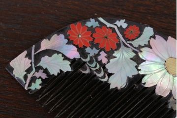 アンティーク雑貨　アンティーク　大正〜昭和期　古い蒔絵櫛(くし)など3点セット