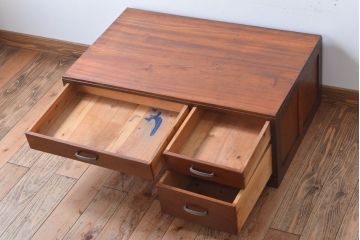 レトロ家具　昭和レトロ　古い木製のシンプルなアンティーク文机(片袖机)