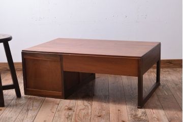 レトロ家具　昭和レトロ　古い木製のシンプルなアンティーク文机(片袖机)