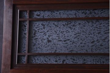 アンティーク　結霜ガラス入り!古い木製の上質なドア(扉)