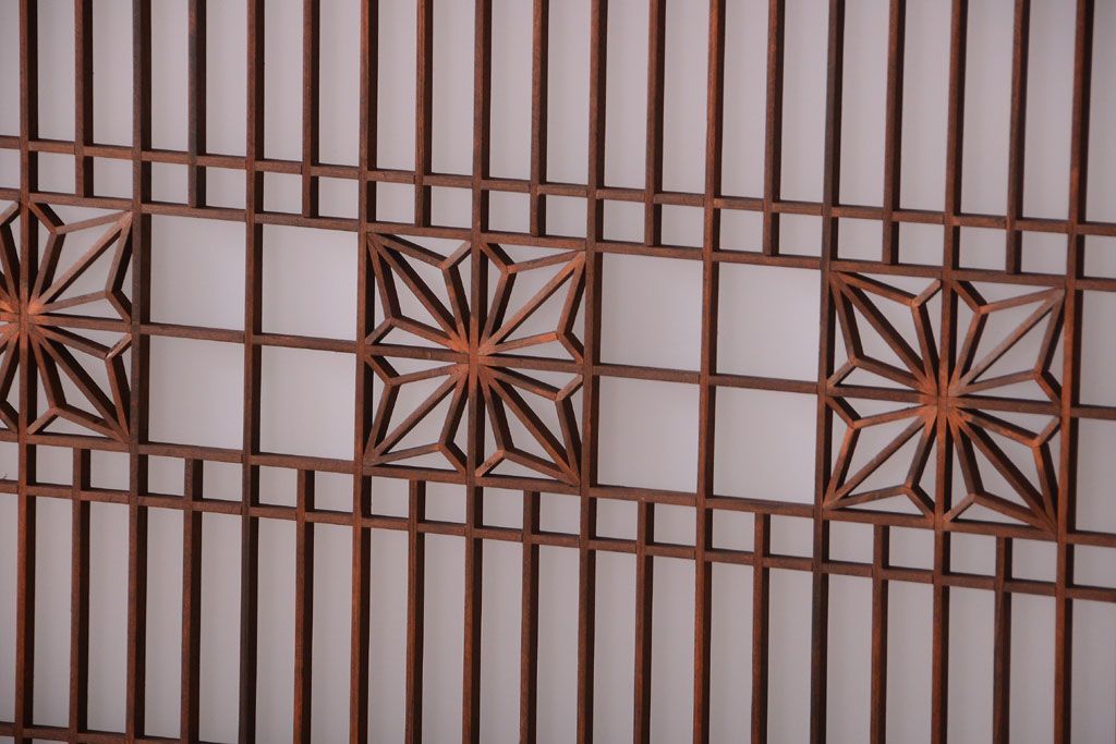 古民具・骨董　和製アンティークの上品な組子帯戸2枚セット