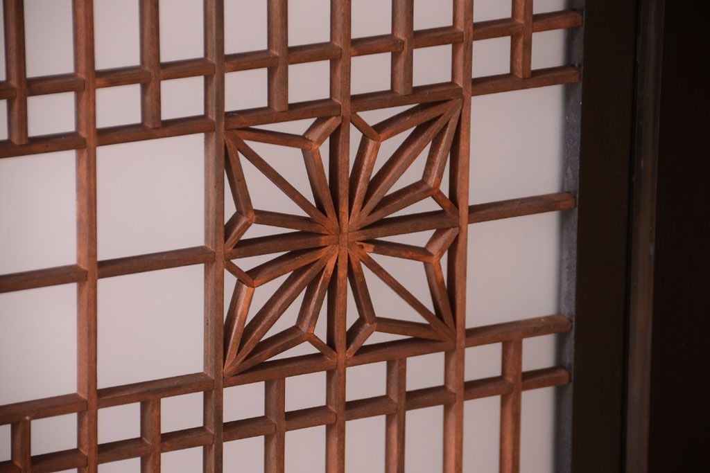 古民具・骨董　和製アンティークの上品な組子帯戸2枚セット