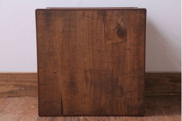 アンティーク雑貨　古民具・骨董　古い木製のアンティーク角火鉢