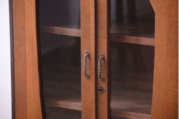 レトロ家具　昭和レトロ　古い木製のアンティーク本箱(ブックケース)