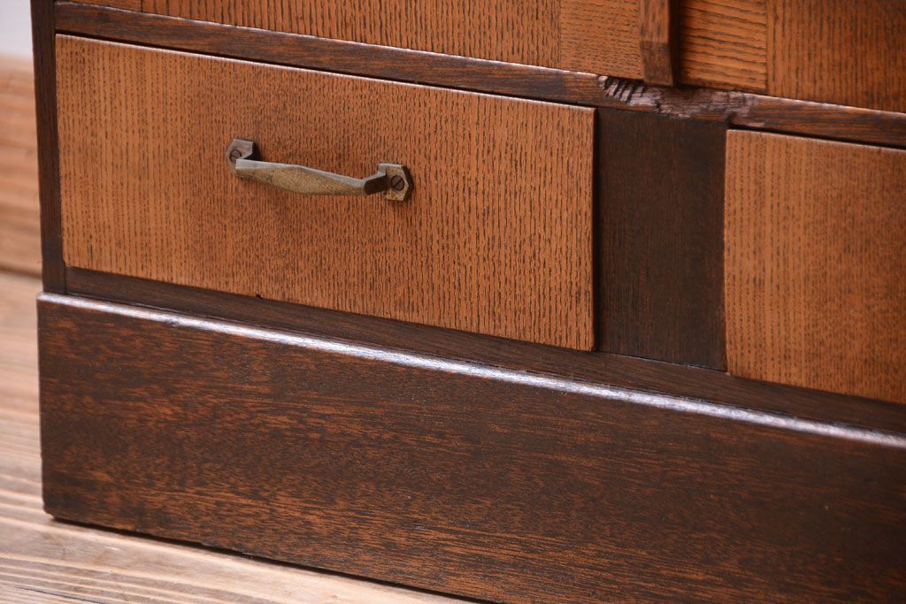 レトロ家具　昭和レトロ　古い木製のアンティーク本箱(ブックケース)