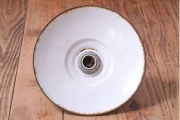 ジャンク品　昭和レトロ　アイアンシェードの壁掛け照明