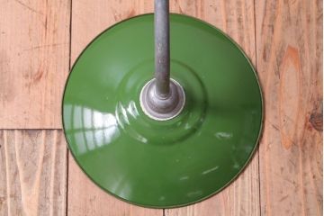 ジャンク品　昭和レトロ　アイアンシェードの壁掛け照明