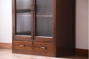 レトロ家具　和製アンティーク　モールガラス入り!大ぶりなレトロ本箱(ブックケース)(2)