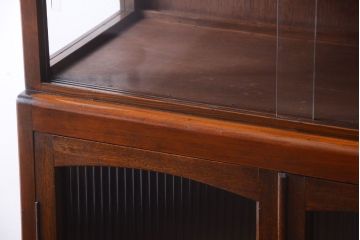 レトロ家具　和製アンティーク　モールガラス入り!大ぶりなレトロ本箱(ブックケース)(2)