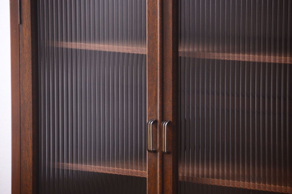 レトロ家具　和製アンティーク　モールガラス入り!大ぶりなレトロ本箱(ブックケース)(2)