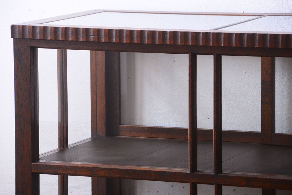 アンティーク家具　大正ロマン　古いタバコ屋のモダンな脚付きアンティークガラスケース