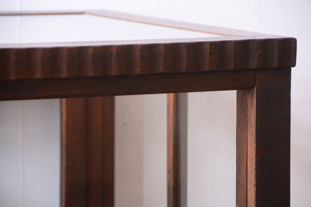 アンティーク家具　大正ロマン　古いタバコ屋のモダンな脚付きアンティークガラスケース