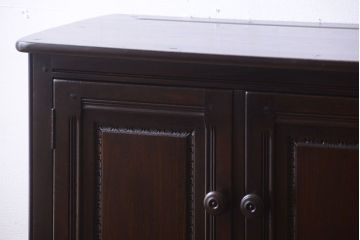 ヴィンテージ家具　イギリスビンテージ　アーコール　サイドキャビネット(サイドボード)