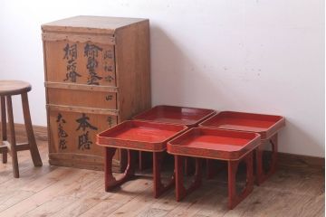 和製アンティーク 昭和十四年　輪島塗　桐蒔絵朱塗本膳4客セット