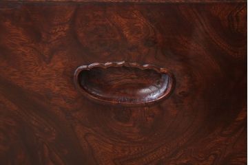 アンティーク雑貨　古民具・骨董　漆塗り!古い欅材のアンティーク角火鉢2つセット