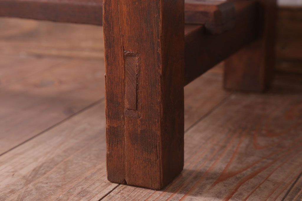 レトロ家具　昭和レトロ　古い木のシンプルな薄型サイドテーブル(平机・コンソールテーブル)