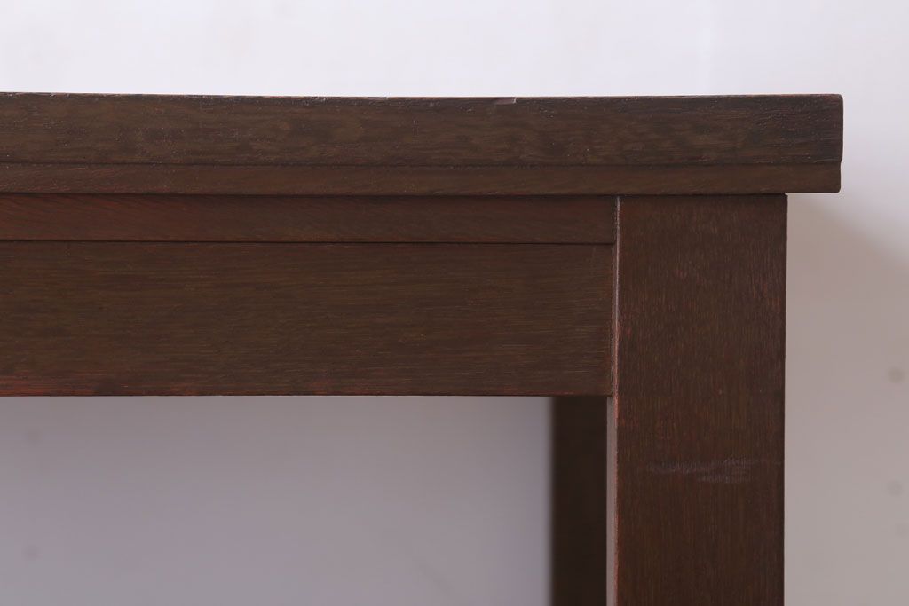 アンティーク家具　アンティーク　古いナラ材製のシンプルなサイドテーブル