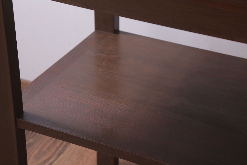 アンティーク家具　アンティーク　古いナラ材製のシンプルなサイドテーブル