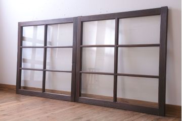 アンティーク　レトロな古い木味のガラス戸2枚セット(窓)