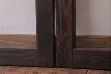 アンティーク　レトロな古い木味のガラス戸2枚セット(窓)