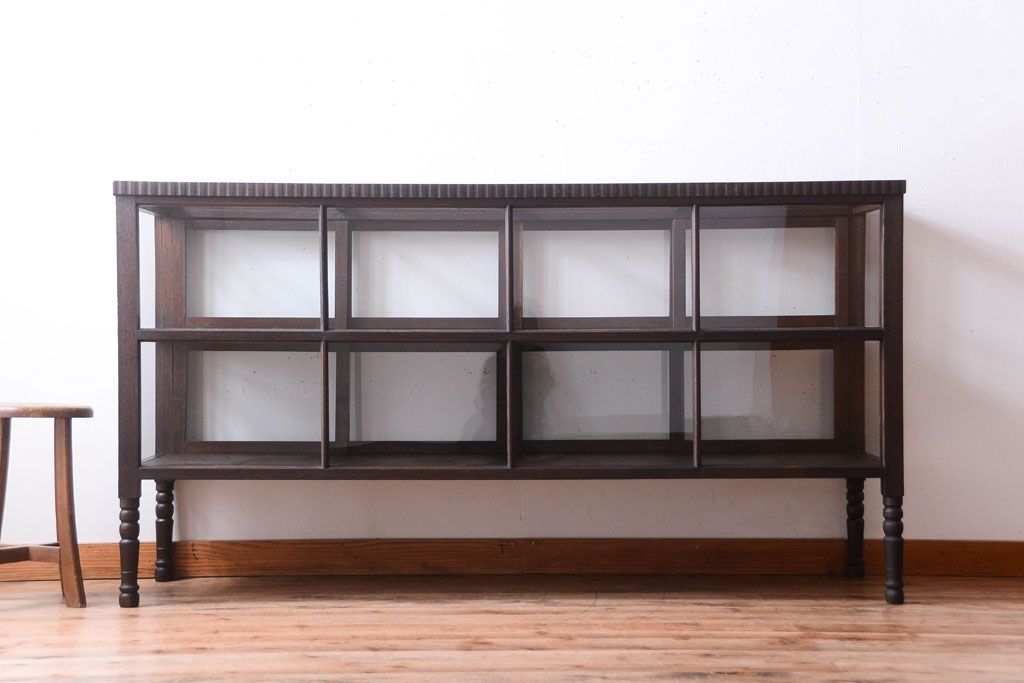 アンティーク家具　大正ロマン　古いタバコ屋のモダンな脚付きアンティークガラスケース(2)