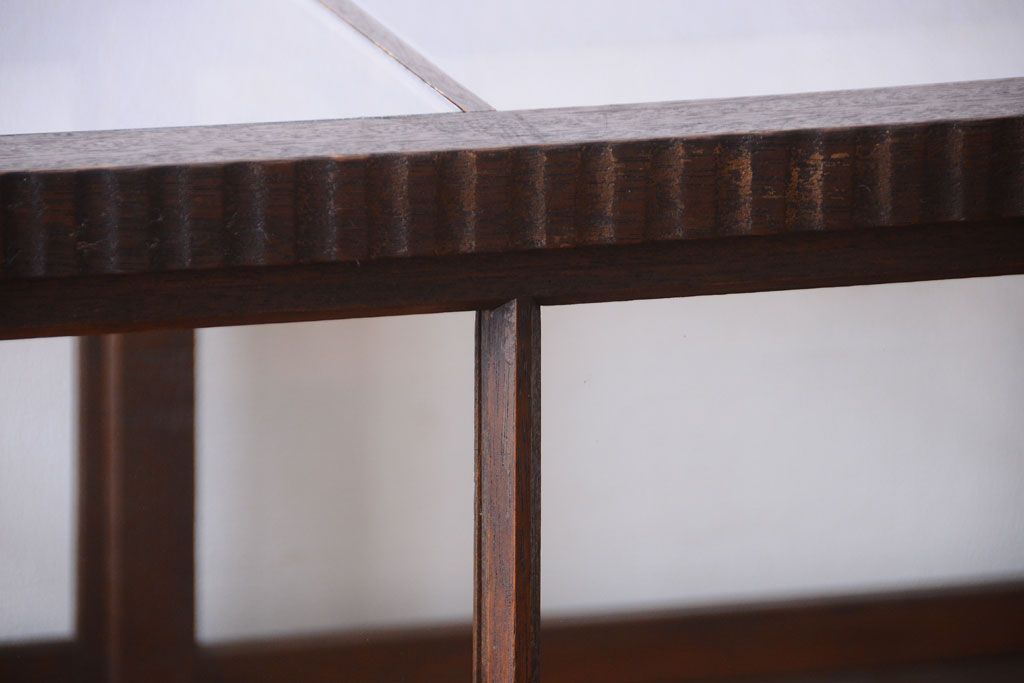 アンティーク家具　大正ロマン　古いタバコ屋のモダンな脚付きアンティークガラスケース(2)