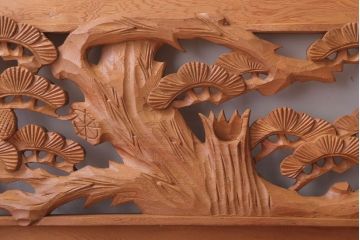 和製アンティーク　松竹の彫刻が美しい欄間