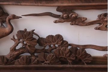 古民具・骨董　大正〜昭和期　鶴松の彫刻が美しいアンティーク欄間