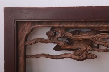 古民具・骨董　大正〜昭和期　鶴松の彫刻が美しいアンティーク欄間