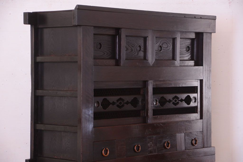 アンティーク家具　古民具・骨董　明治大正期　二段重ね四尺水屋箪笥