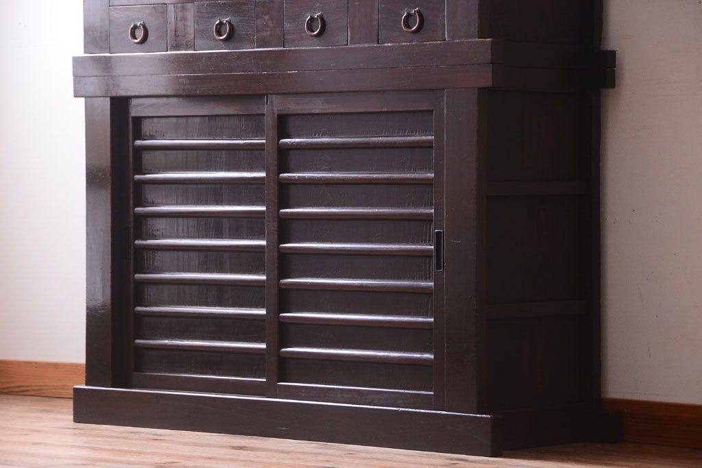 アンティーク家具　古民具・骨董　明治大正期　二段重ね四尺水屋箪笥