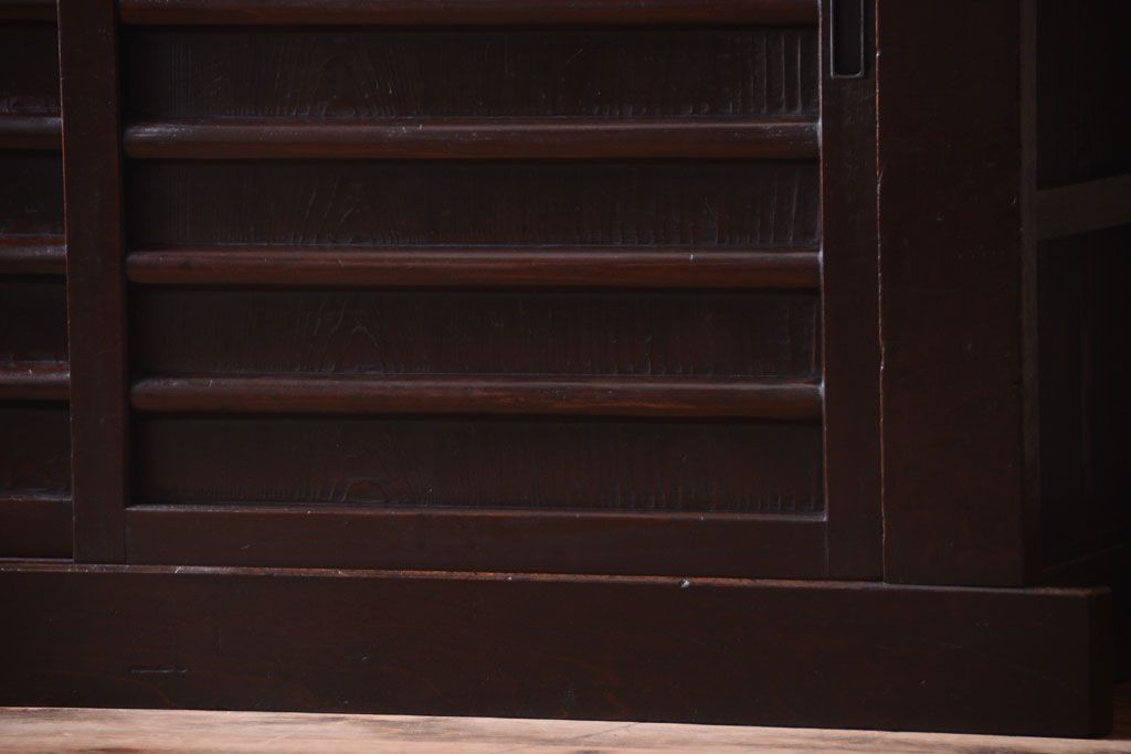 アンティーク家具　古民具・骨董　明治大正期　二段重ね四尺水屋箪笥