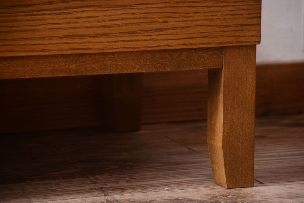 レトロ家具　昭和レトロ　脚付き!古い木製のシンプルなアンティークガラスケース(ショーケース)(1)