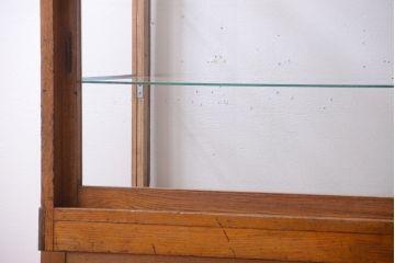 レトロ家具　昭和レトロ　脚付き!古い木製のシンプルなアンティークガラスケース(ショーケース)(1)